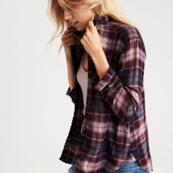 American Eagle Outfitters Tops - American Eagle Ahh-Mazingly Soft Flannel Shirt